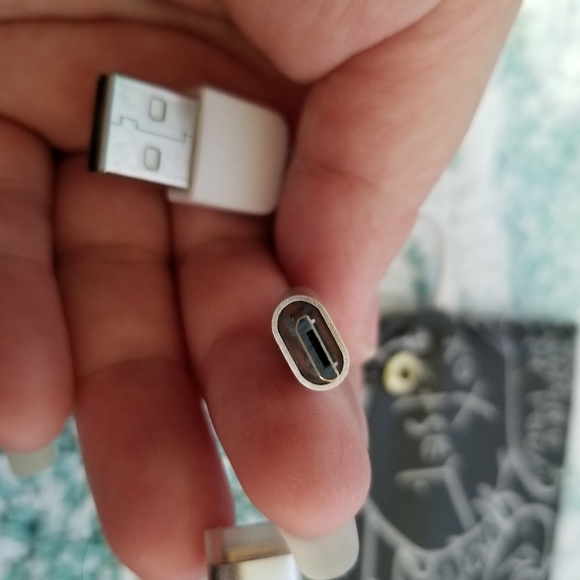 NWT- Betsey Johnson Crossbody/Wristlet - Picture 12 of 12